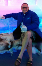 Ice-Bar-Cool