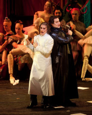 Tales-of-Hoffmann-4,-MET-